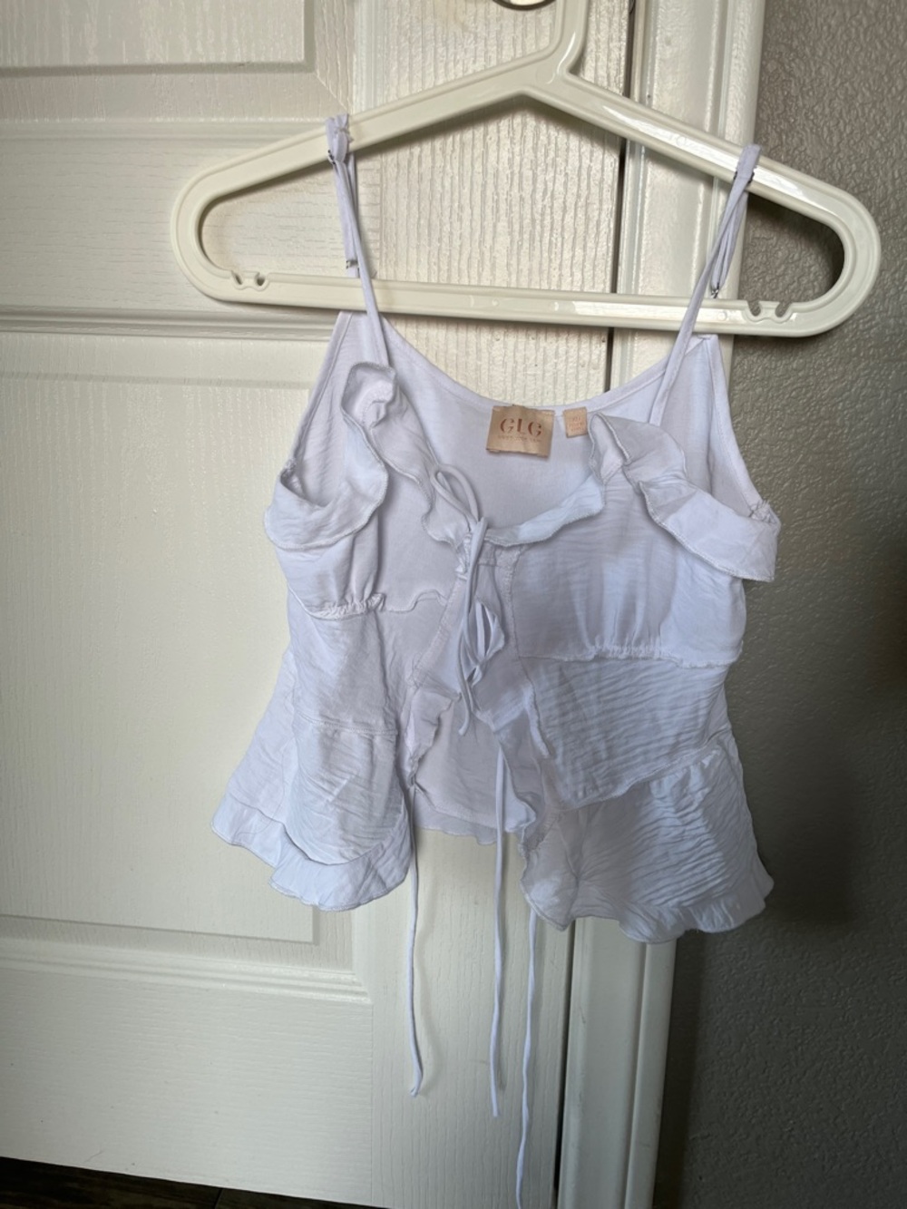 NIC+ZOE White Ruffle Tie-Front Camisole
